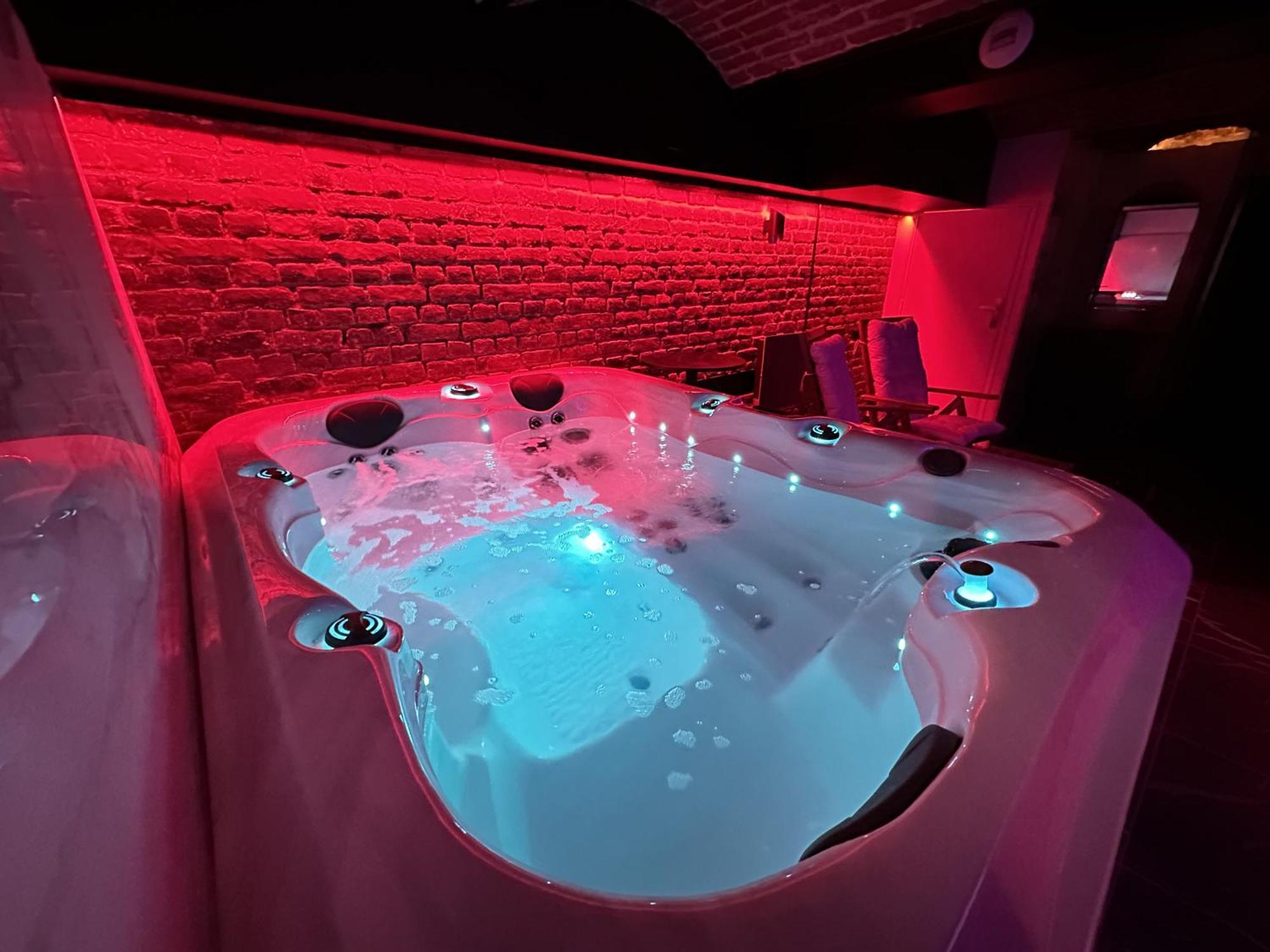Le Bijou - Appartement, Sauna Et Jacuzzi - Lille Exterior photo